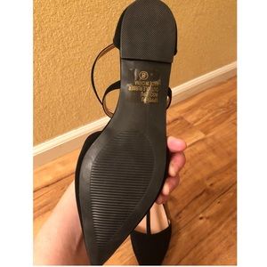 Black Pointed Toe Flats size 8